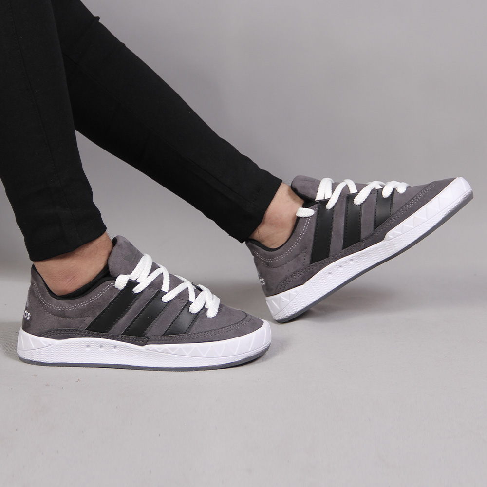 کفش آدیداس سه خط طوسی